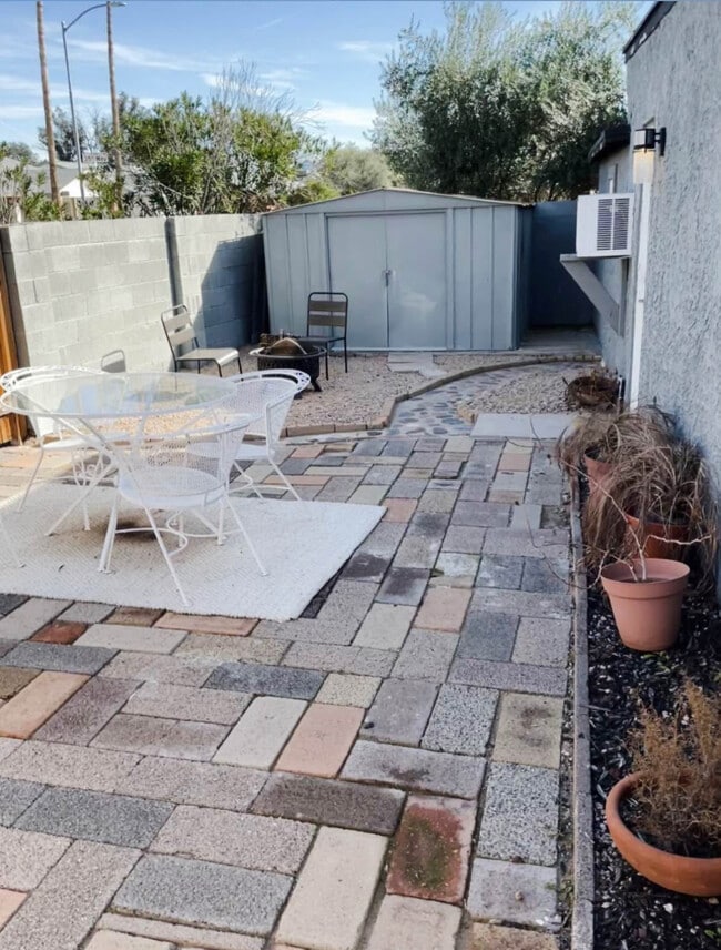 Building Photo - 17250 N 35th Way