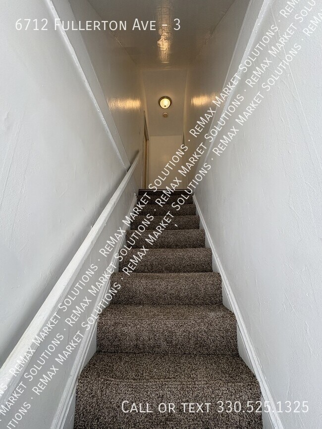 Building Photo - 6712 Fullerton Ave