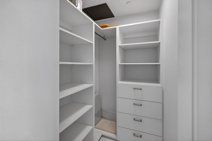Primary Bedroom Closset - 1300 S Miami Ave