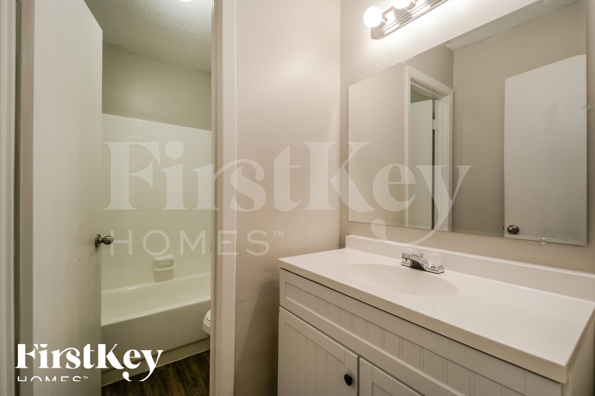 Building Photo - 6030 Elk Grove Rd