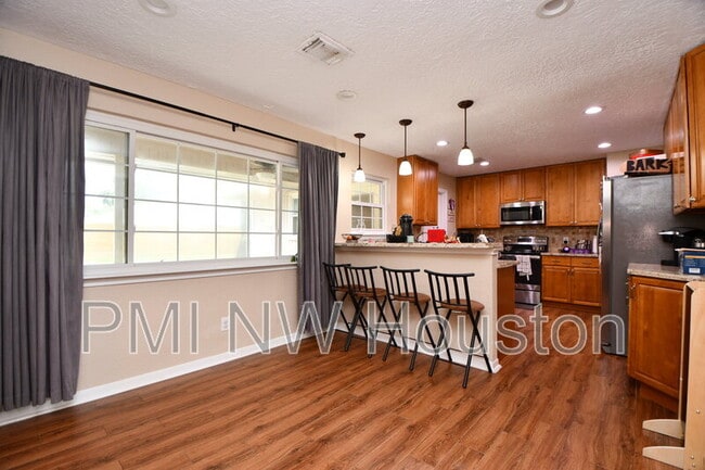 Building Photo - 3410 Plum Brook Ln