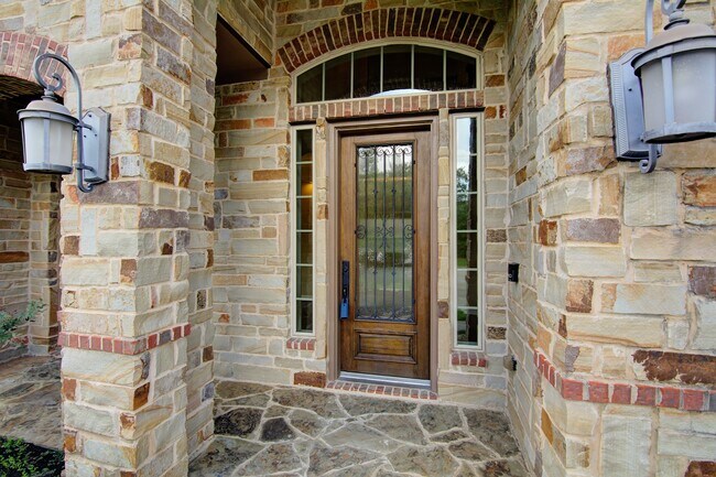 Building Photo - 34 Canoe Bend Ct