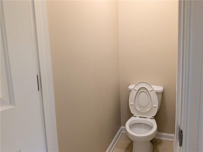 Building Photo - 4624 Windale Dr NW