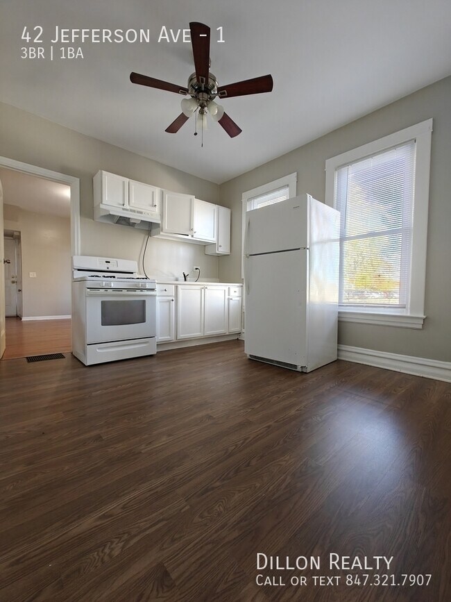 Building Photo - 42 Jefferson Ave