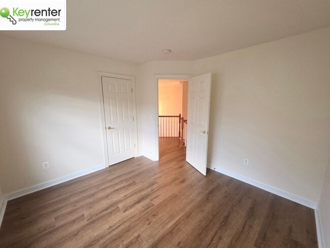 Building Photo - Beautiful 4-Bedroom Home in New Market – Hardwood Floors, Modern Kitchen, 2-Car Garage & Yard Car...