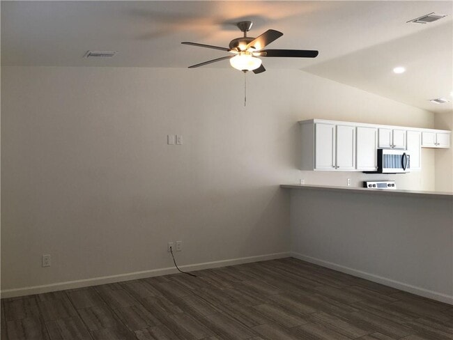 Building Photo - 5085 S Jacaranda Pl