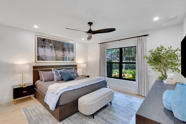 Building Photo - 2735 Polo Island Dr