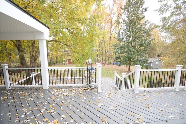 Building Photo - 4128 Carmel Forest Dr