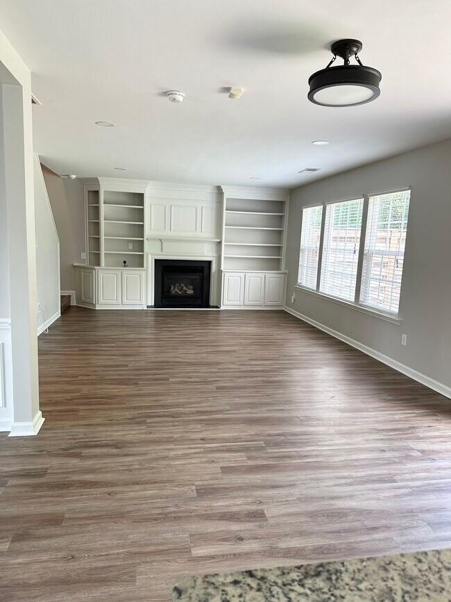 Building Photo - 12147 Bobhouse Dr