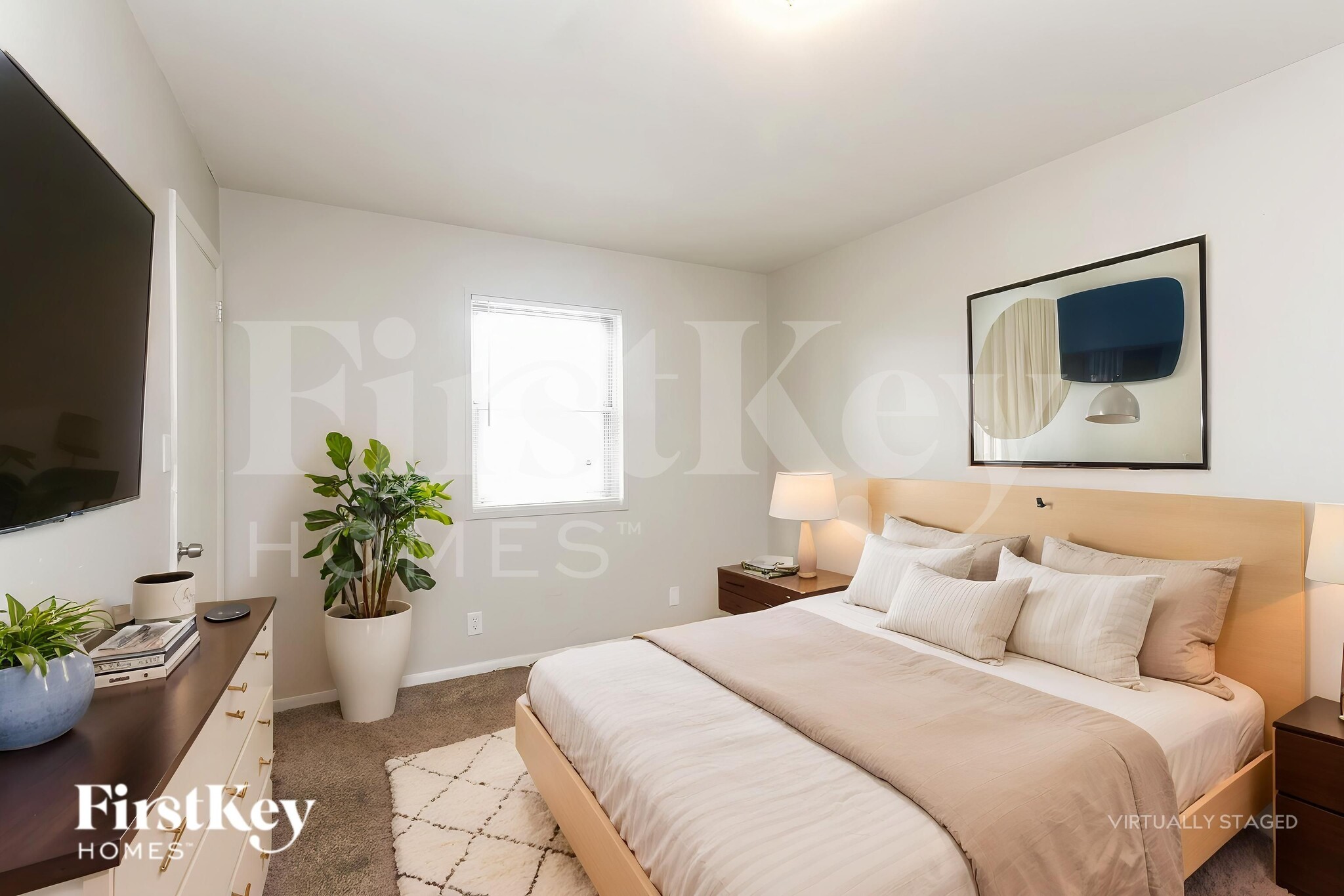 Building Photo - 3940 N Graham Ave