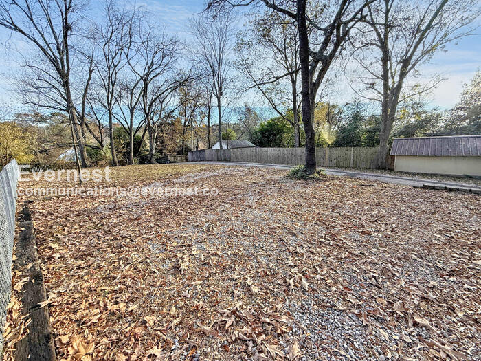 Building Photo - 5005 6th Ave S