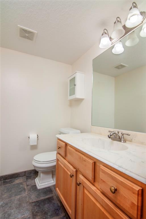 Building Photo - 12979 Trail Hollow Dr