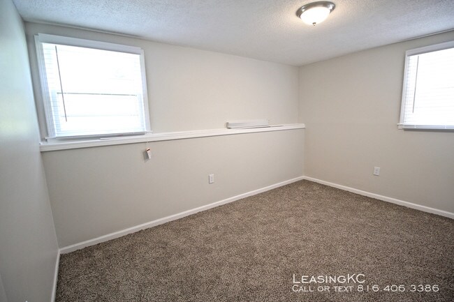 Building Photo - Eaton Street Apartments