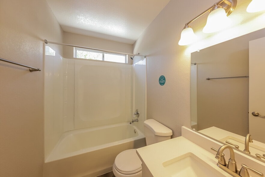 Building Photo - 4337 W Avenida Del Sol