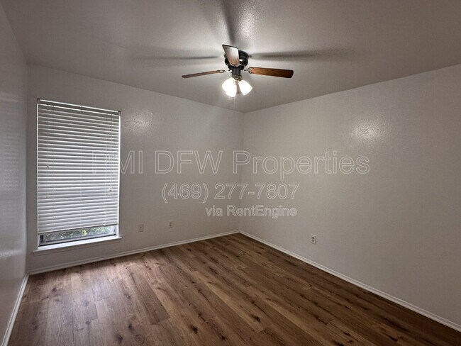 Building Photo - 1818 Andover Dr