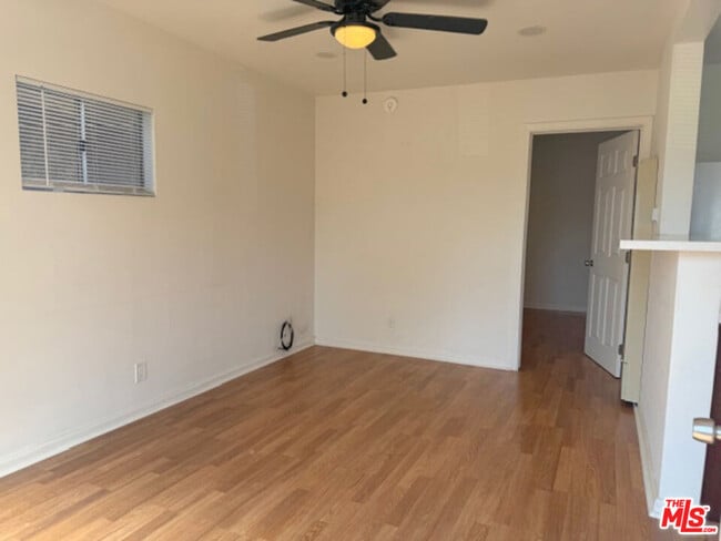 Building Photo - 407 Venice Blvd.