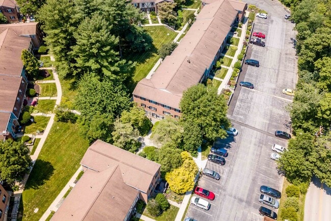 Building Photo - Private 1 Bedroom 1 Bathroom Condo in Cide...