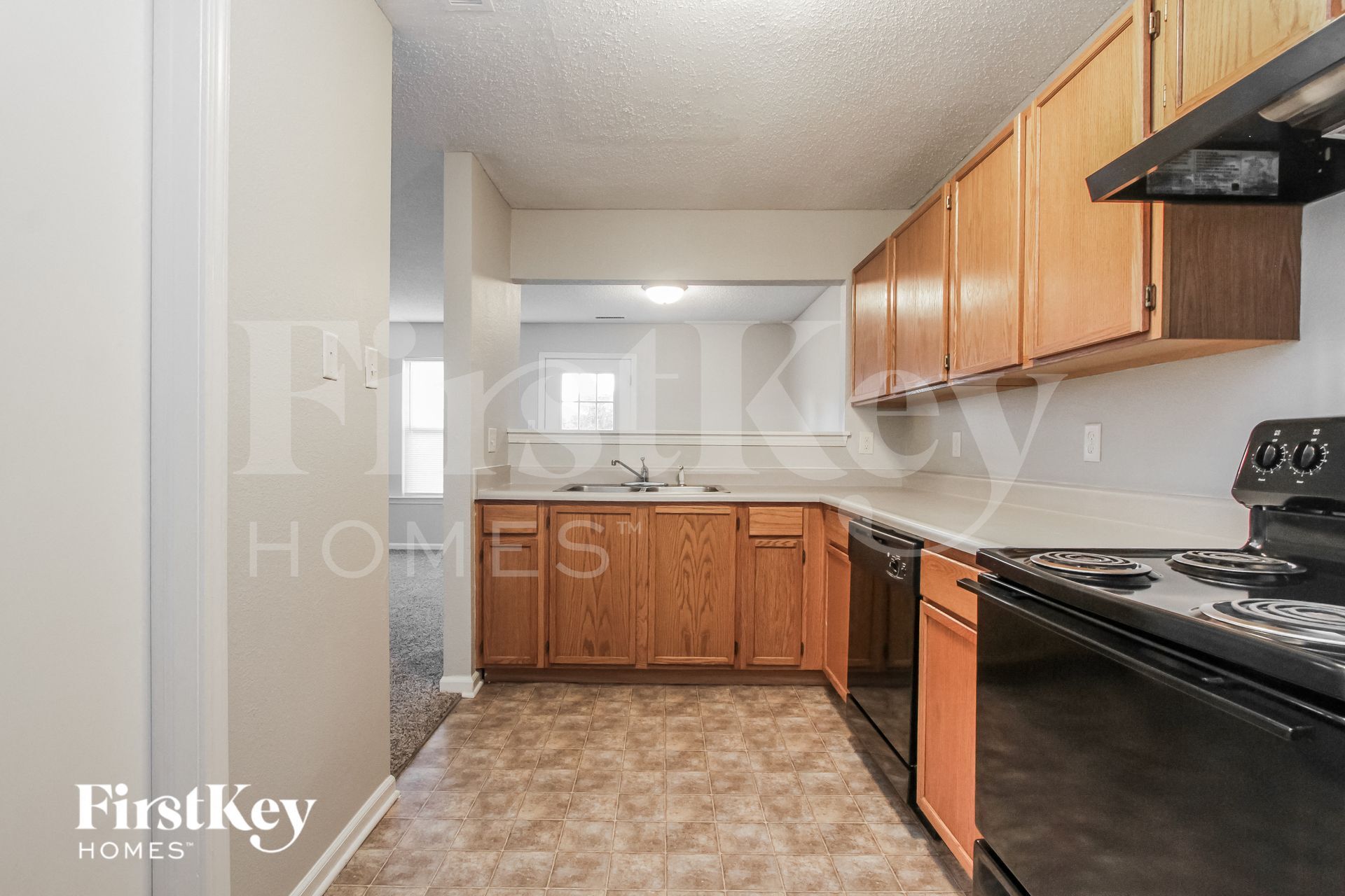 Building Photo - 10870 Sweetsen Rd