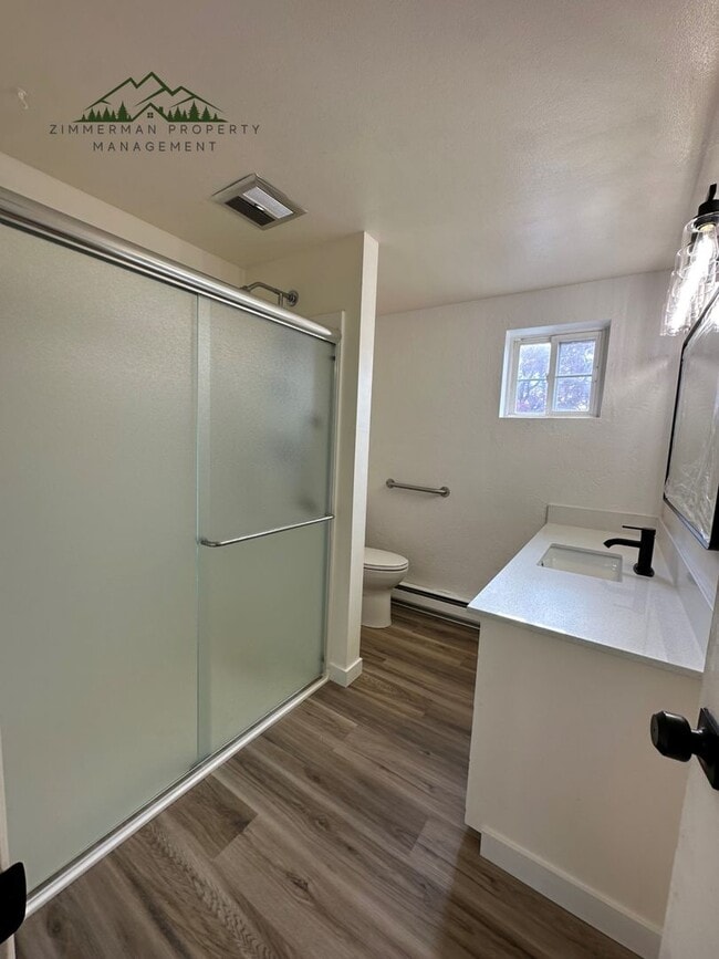 Building Photo - Coburg Beauty!! Renovated 3-bedroom, 2- bathroom