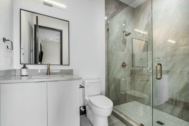 Building Photo - 13480 US-1