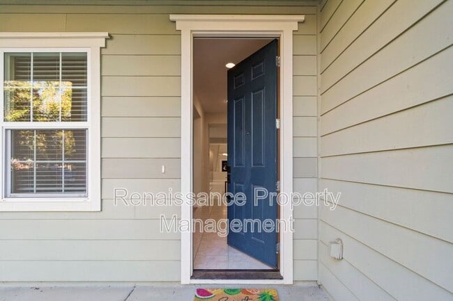 Building Photo - 638 W Gravino Dr