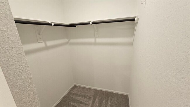 Building Photo - 21575 Carosella Dr