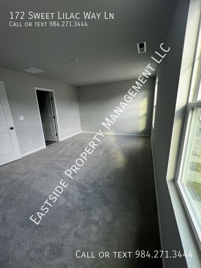 Building Photo - 172 Sweet Lilac Wy