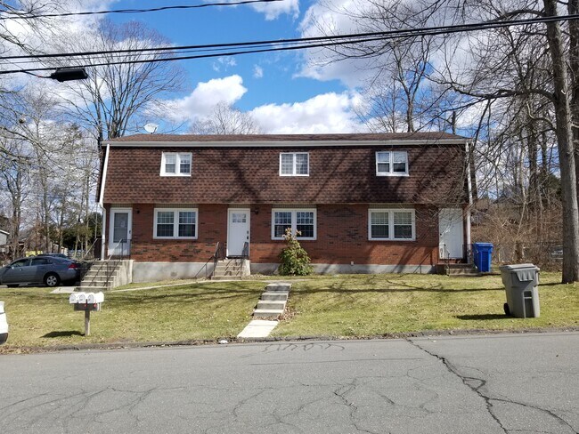Building Photo - 100 Glen Eagle Dr