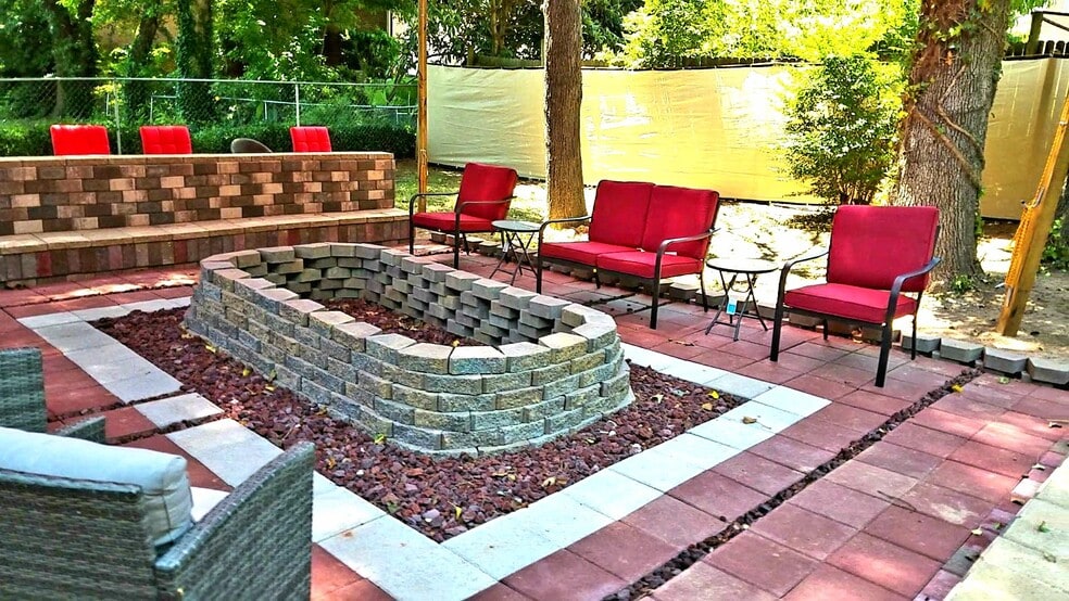 Seating of Fire Pit - 4360 Elegance Dr