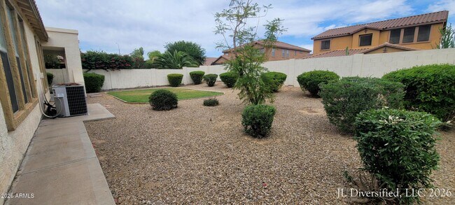 Building Photo - 6895 S Amethyst Dr