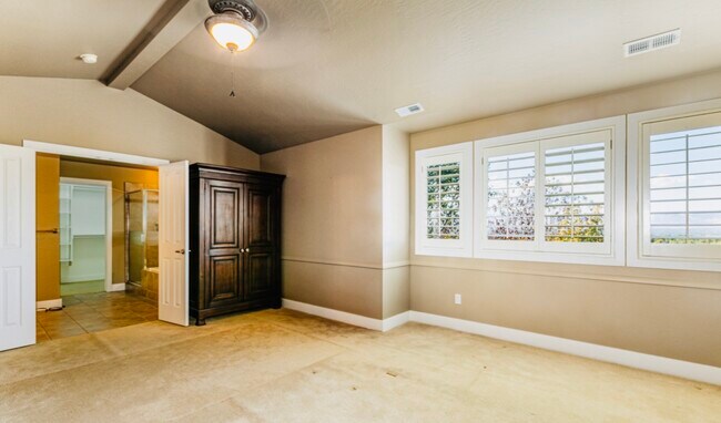 Building Photo - 9728 Quartzridge Dr