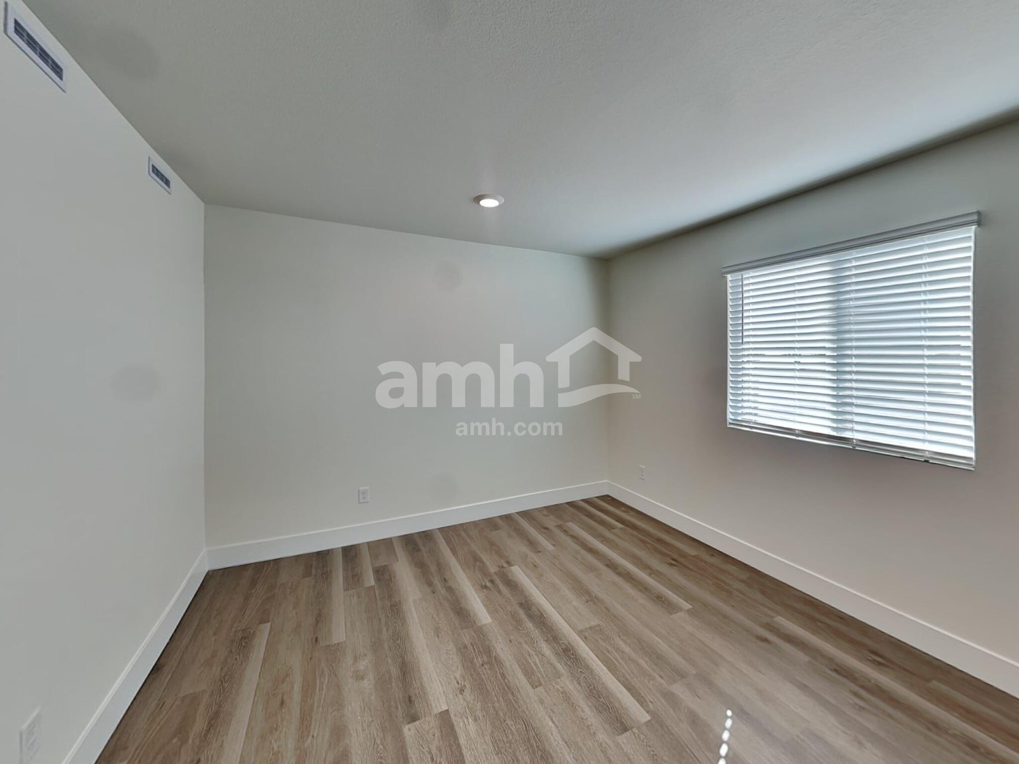 Building Photo - 131 Nico Azalea Ln
