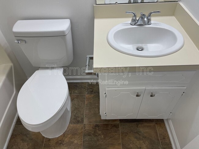 Building Photo - 101 Opossum Trot Ct