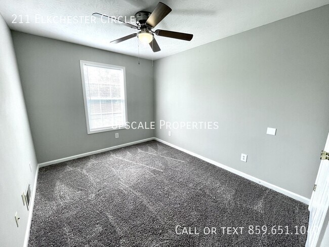 Building Photo - 211 Elkchester Cir