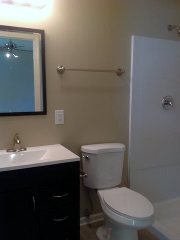 Building Photo - 3 Bdrm/2 Bath Ranch Home-Pell Lake