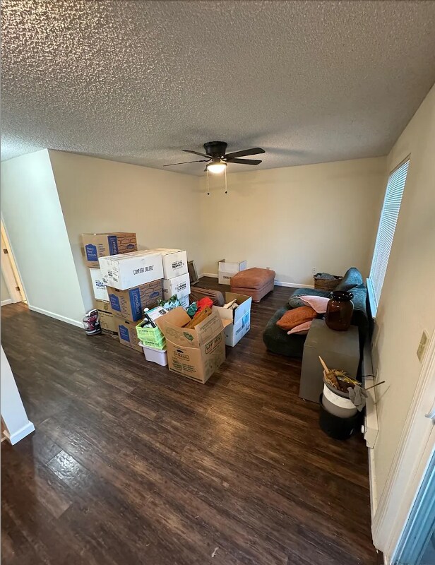 Building Photo - 3855 E Leonesio Dr