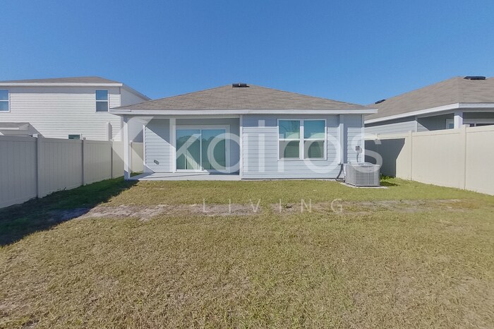 Building Photo - 8661 SW 43rd Ter