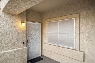 Building Photo - Light-Filled Dual-Suite Condo with Soaring Ceilings, Fireplace & Private Balcony in Amenity-Rich ...