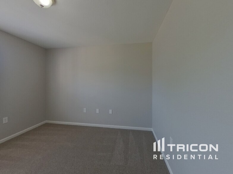 Building Photo - 6240 Stonefort Ct