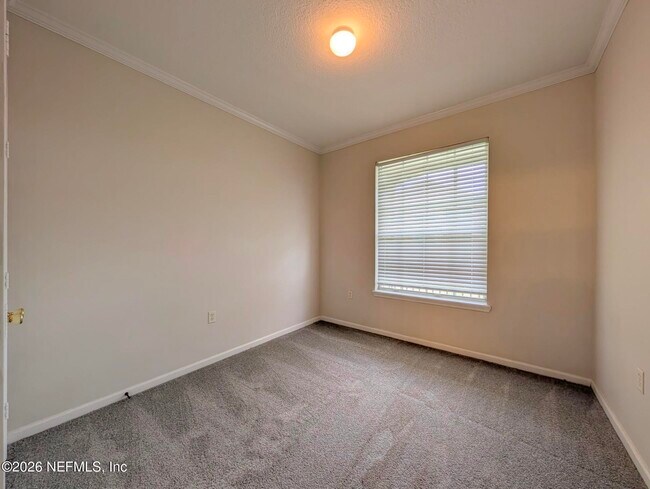 Building Photo - 7990 Baymeadows Cir E