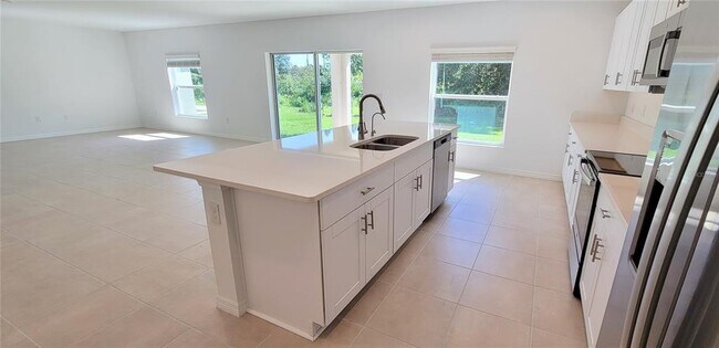 Building Photo - 4278 Southern Vis Lp