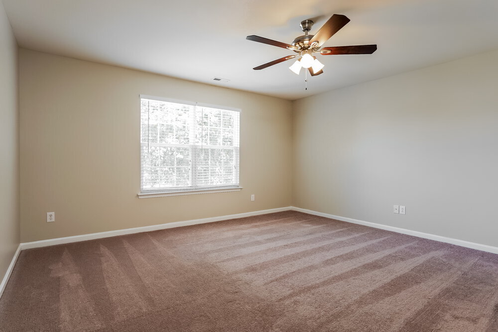 Building Photo - 4005 Bearmont Pl