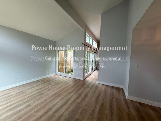 Building Photo - 120 Leeward Ln