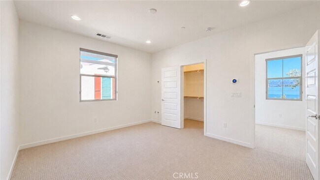 Building Photo - 21000 Cornerstone Dr