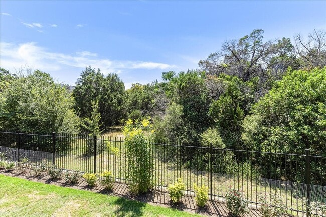 Building Photo - 5820 Harper Park Dr