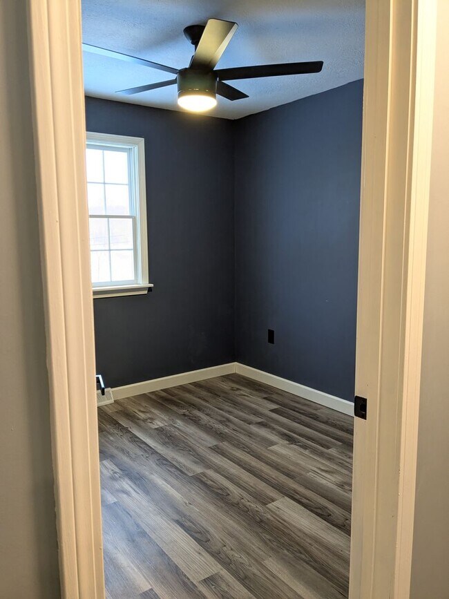 Building Photo - 3 bedroom 2.5 bathroom single family home in Chippewa Township