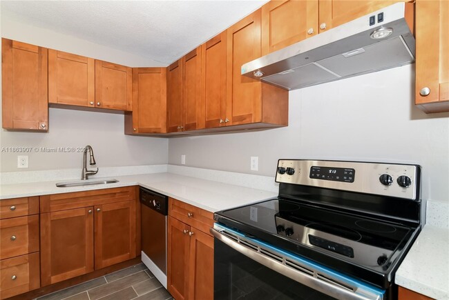 Building Photo - 111 NW 21 St