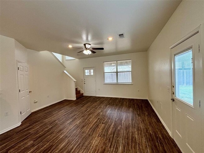 Building Photo - 6914 Meador Ave