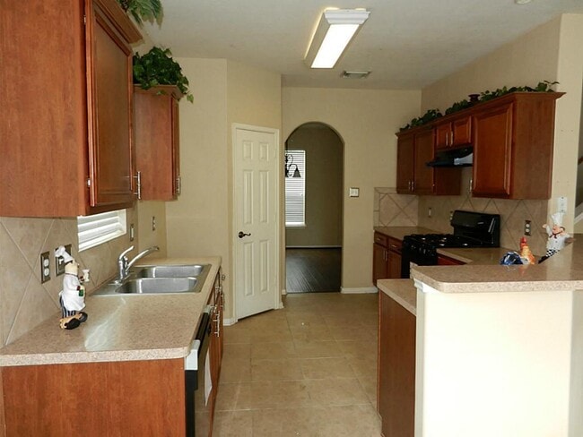 Building Photo - 25215 Ibris Ranch Dr