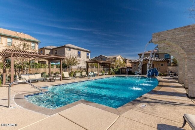 Building Photo - 4770 E Tierra Buena Ln